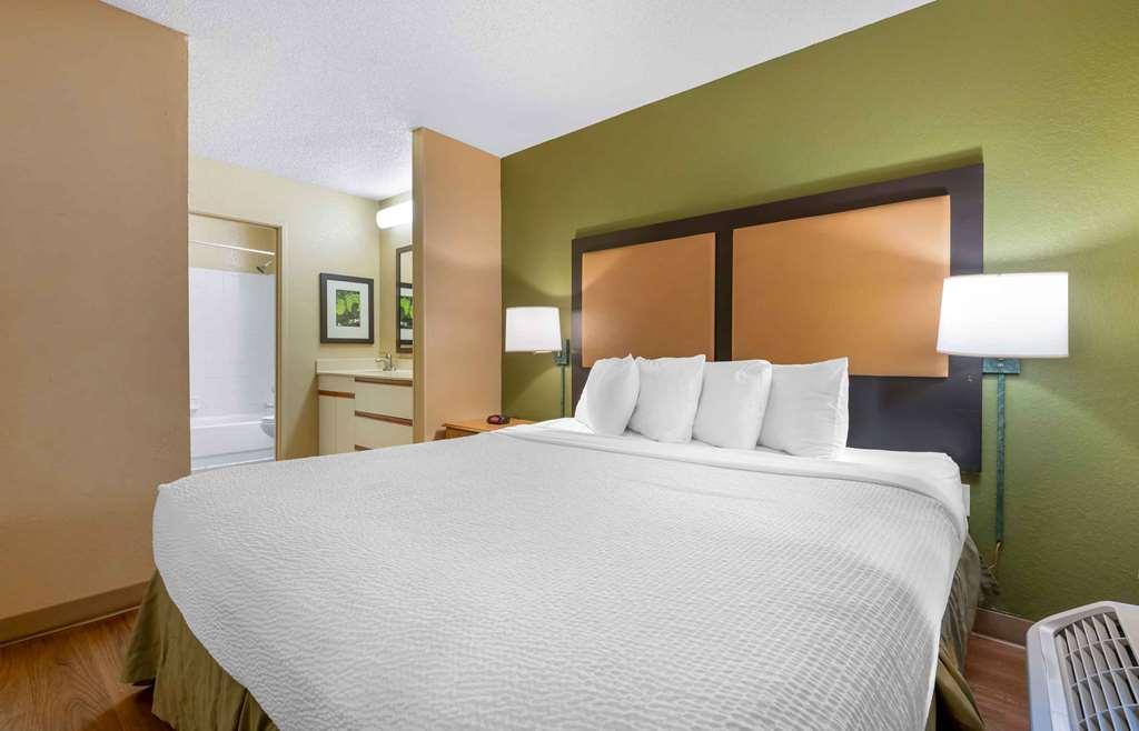 เอ็กซ์เทนด์ สเตย์ อเมริกา แจ็คสันวิลล์ เบย์เมดโดวส์ Hotel แจ็กสันวิลล์ ห้อง รูปภาพ